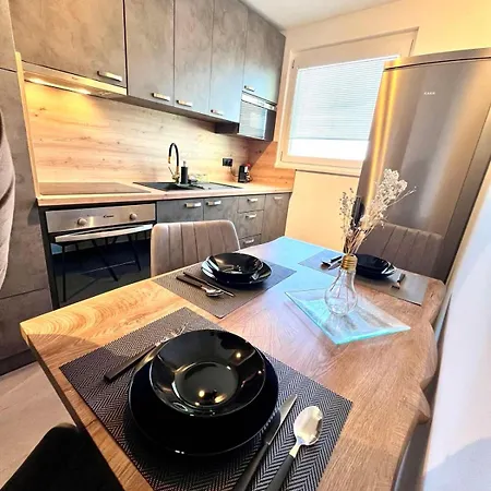 Apartment Aniko Dunajska Streda
